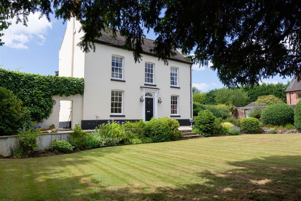 Property photo 1 of 47 Hammerwhich Place Farm-10 (1).Jpg