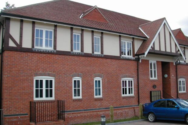 Property photo 1 of 11