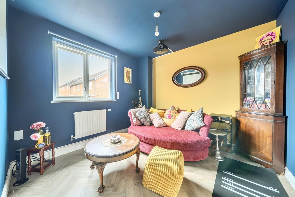 Property photo 1 of 19 1478952-3-6A32Da9c0cd13.Jpg