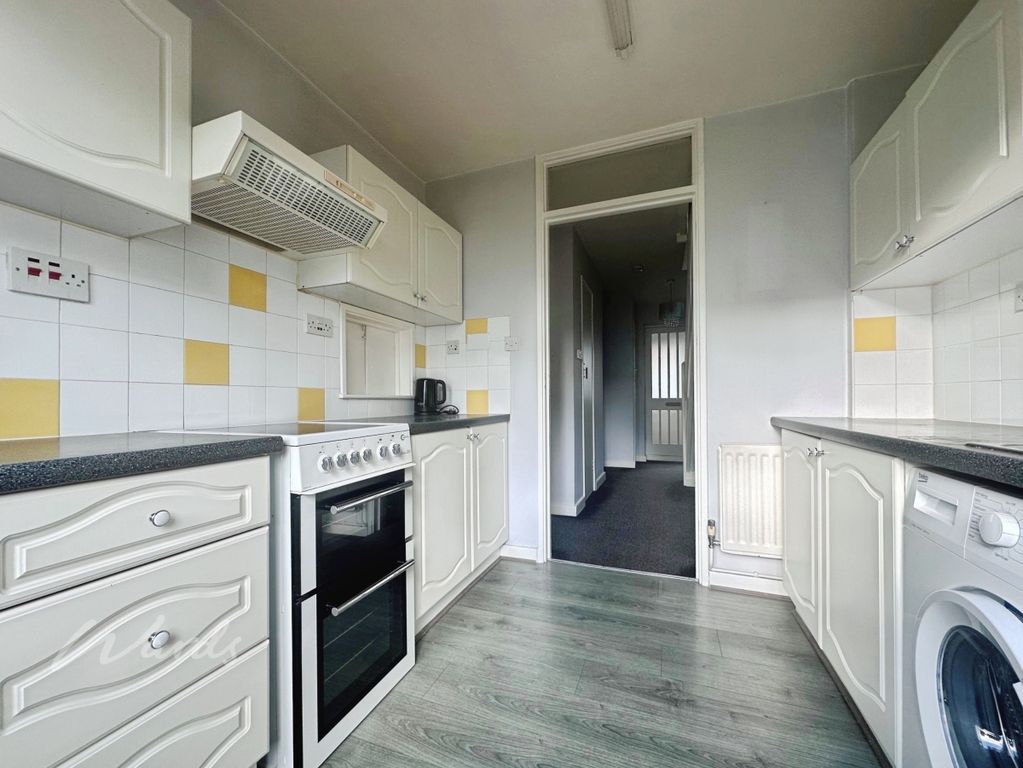 Property photo 3 of 9 Mere Kitchen Use