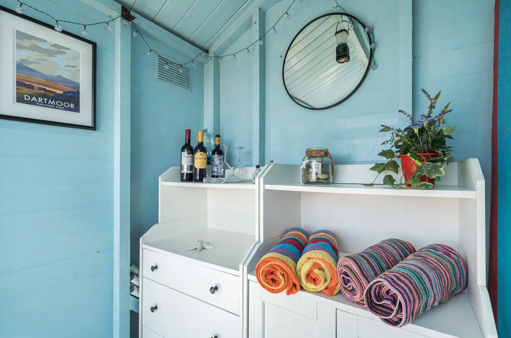 Property photo 3 of 14 1451189-12-69E9E8...