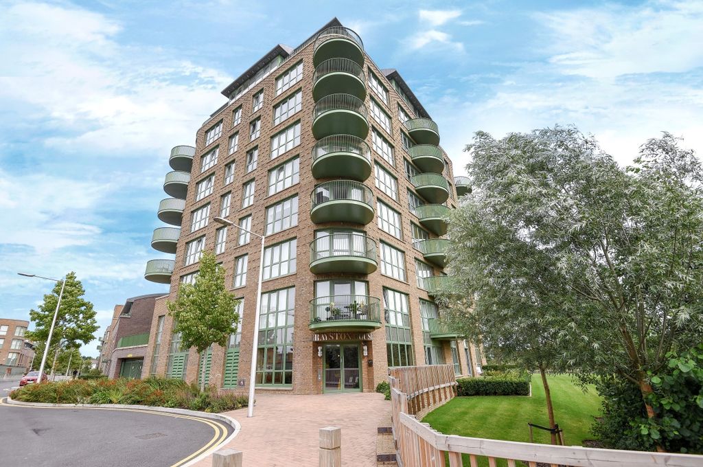 Property photo 1 of 14 209933 (15)c