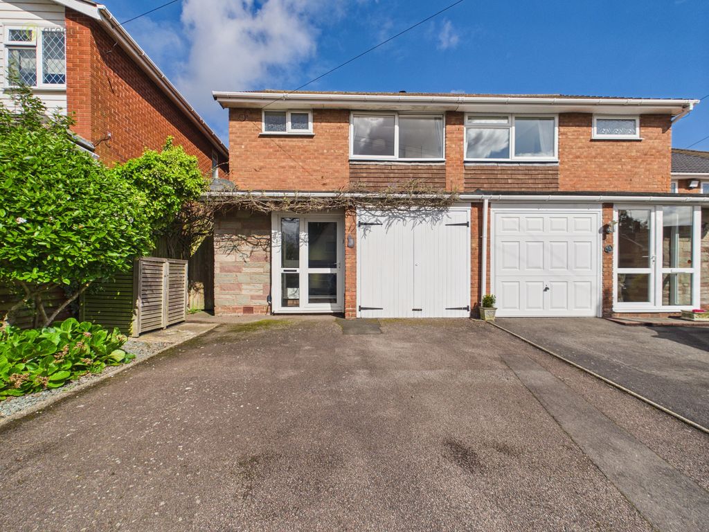 Property photo 1 of 27 Cam01698G0Pr0203Still001