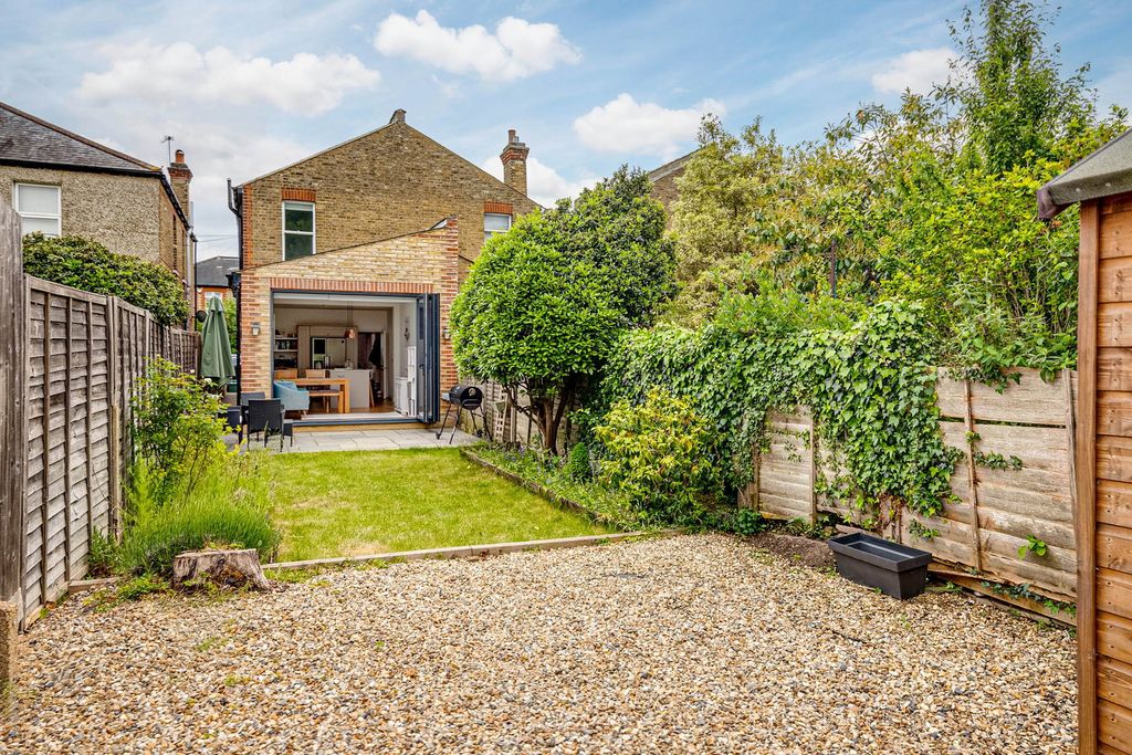 Property photo 3 of 15