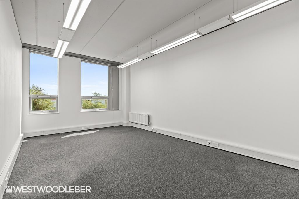 Property photo 3 of 3 Unit 30 (2)