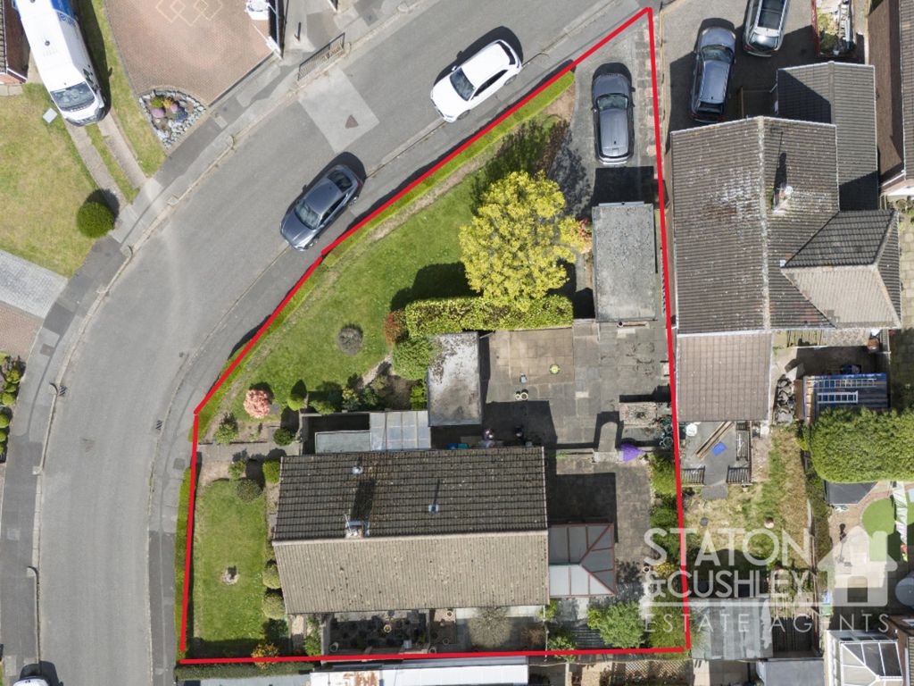 Property photo 2 of 28