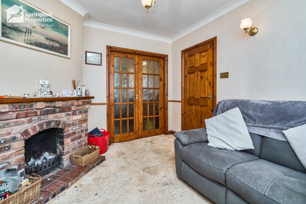 Property photo 3 of 17 Image 3