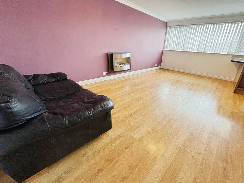 Property photo 2 of 10 Photo 10