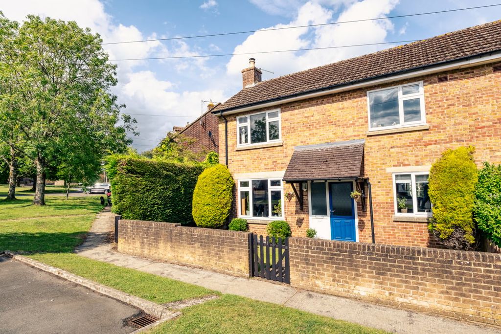 Property photo 1 of 38