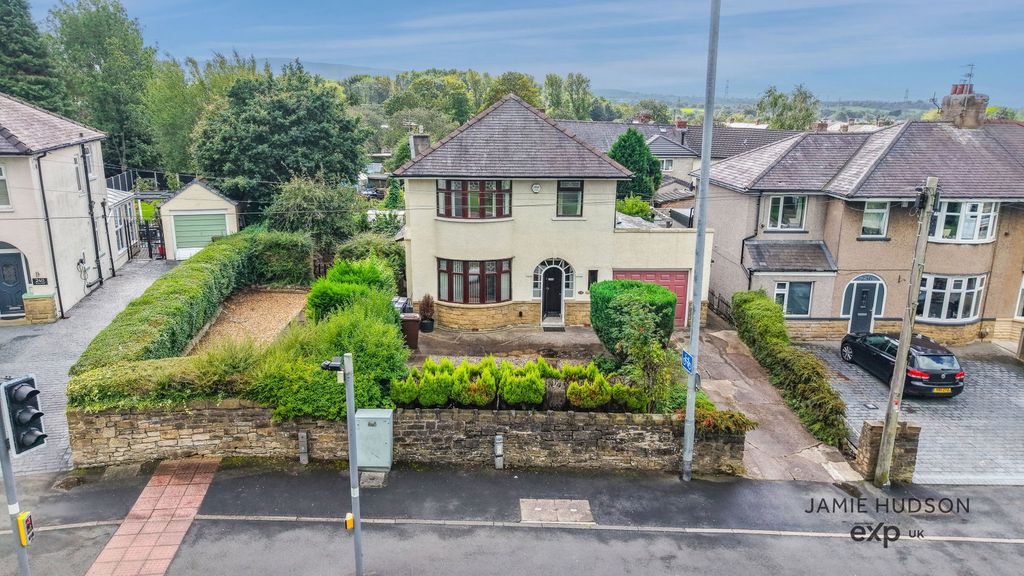 Property photo 1 of 39