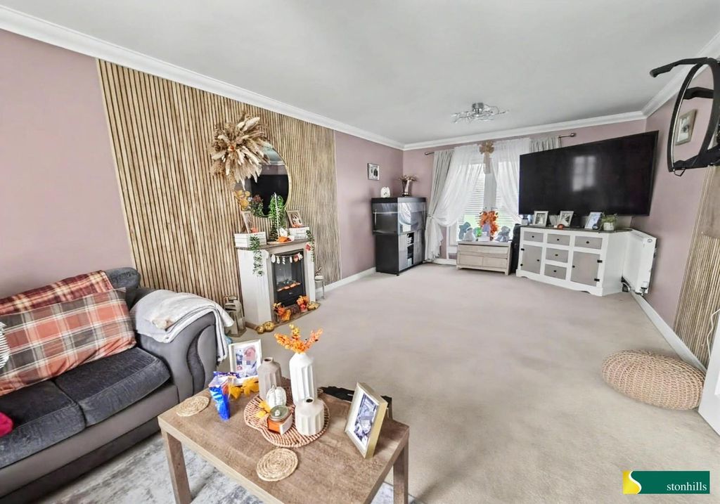 Property photo 3 of 17 9.Jpg