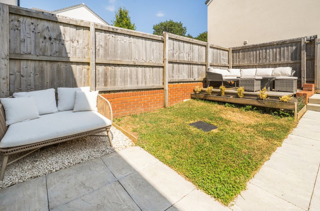 Property photo 3 of 15 1498134 (16)