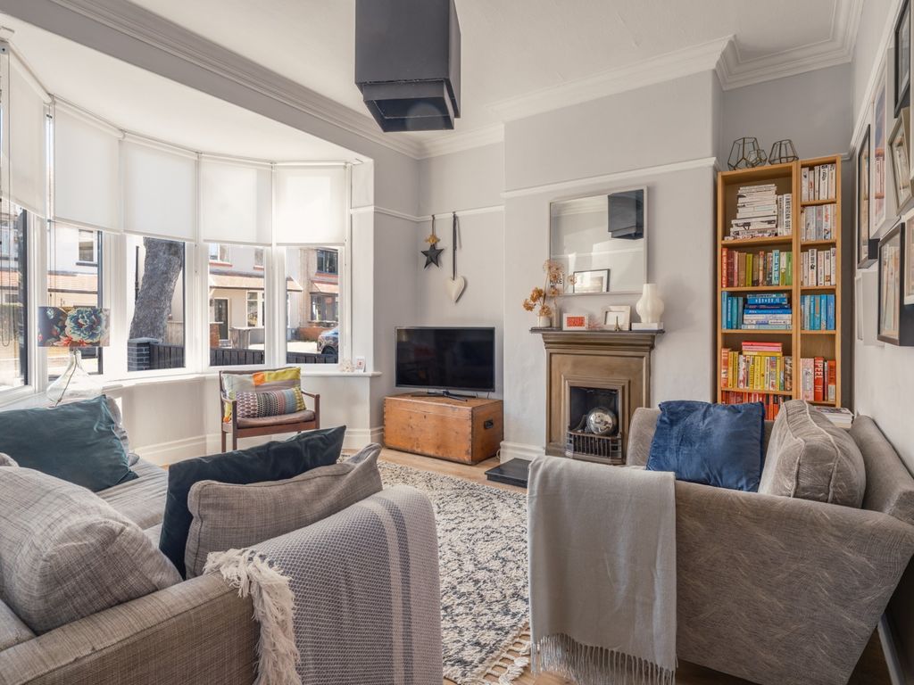 Property photo 2 of 38 5412024