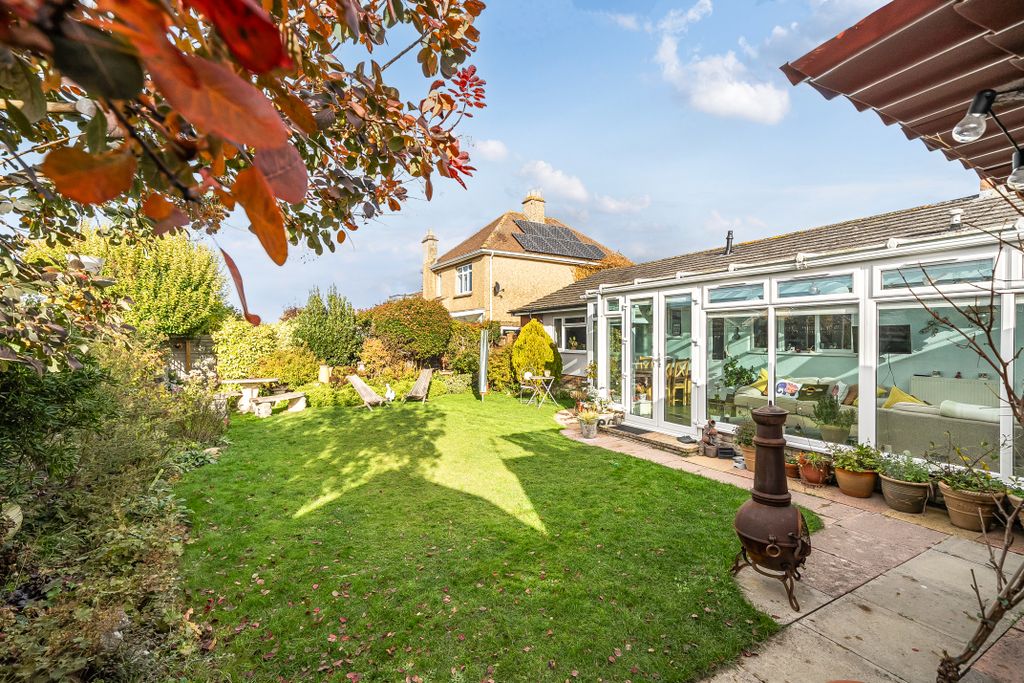 Property photo 2 of 14