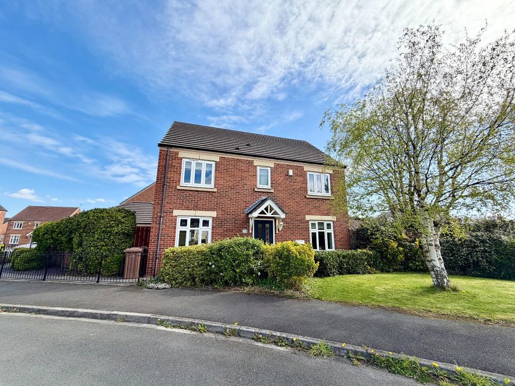 Property photo 1 of 24 Front