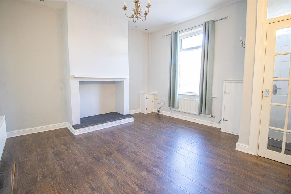 Property photo 2 of 26 Reception Room