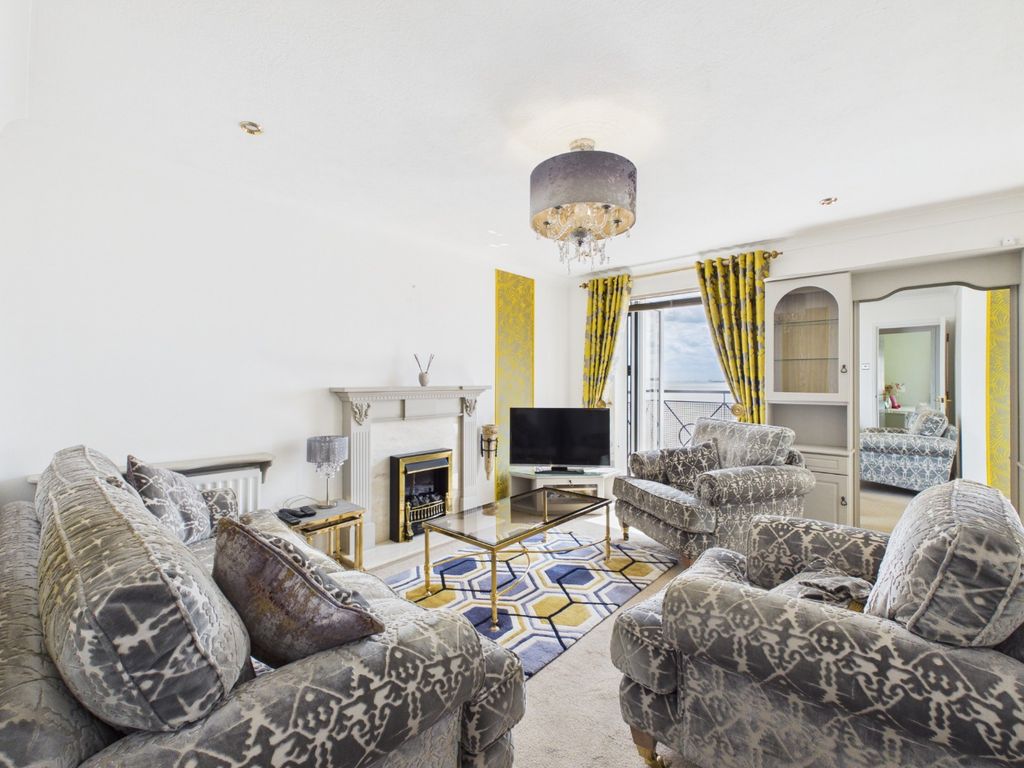 Property photo 3 of 16 5274186