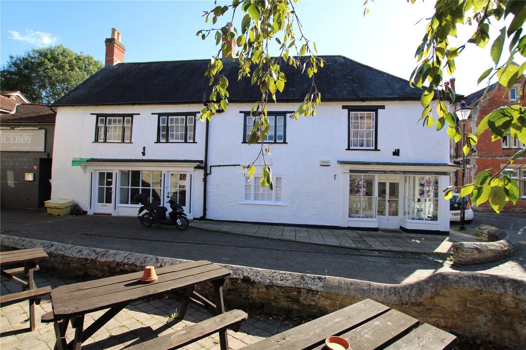 Property photo 3 of 8 Picture No. 03