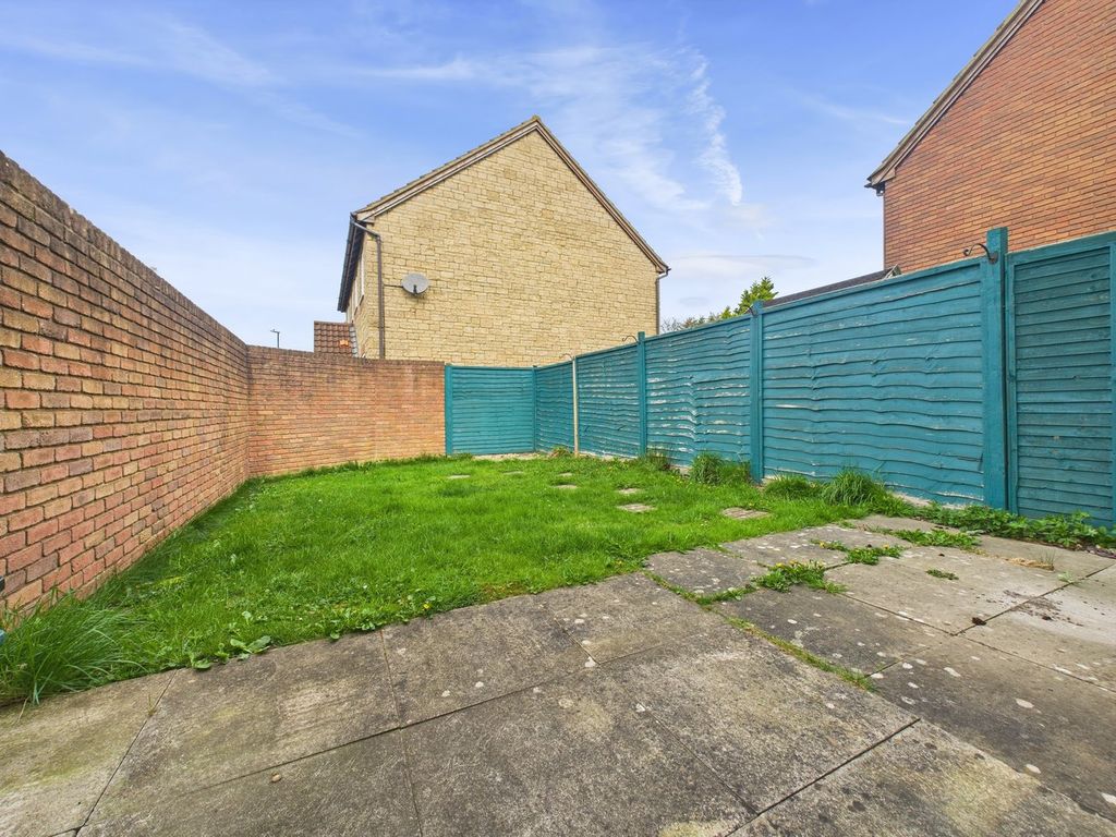 Property photo 2 of 20