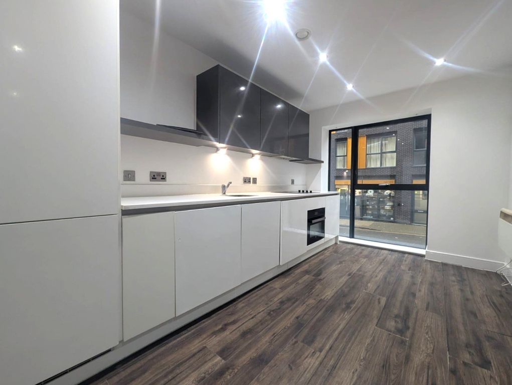 Property photo 2 of 10 Picture No. 18