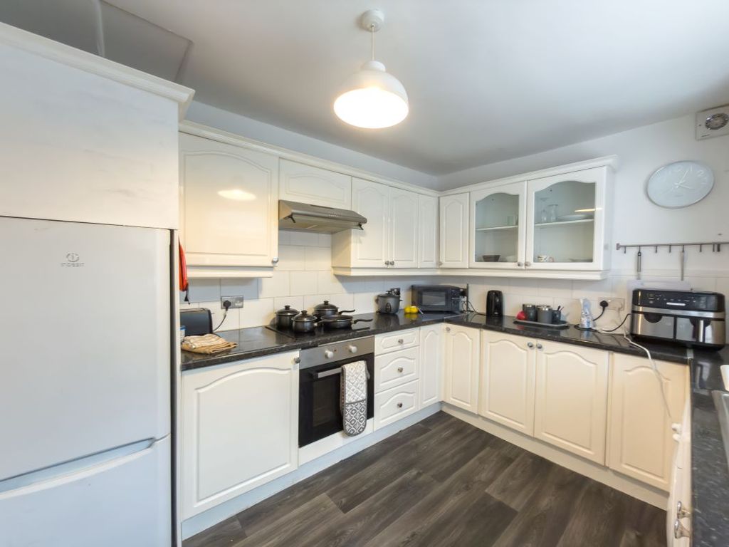Property photo 3 of 10 Image 3