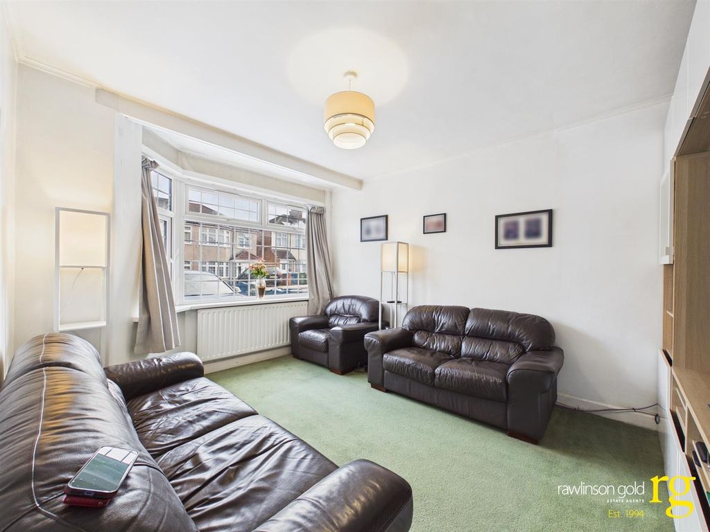 Property photo 2 of 14 Cam02900G0-Pr0325-Still002.Jpg