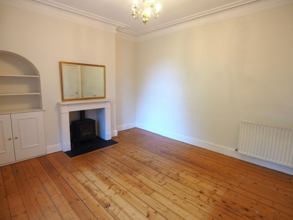 Property photo 3 of 44