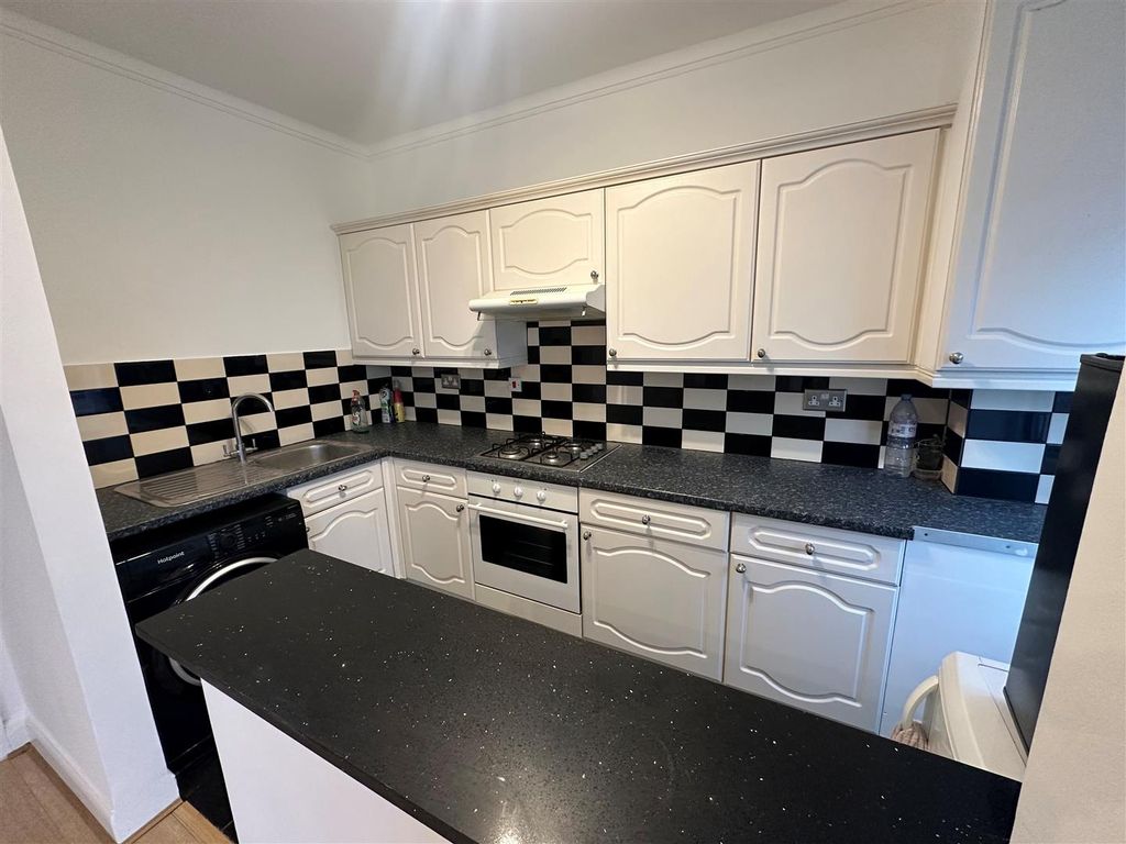 Property photo 2 of 6 2.Jpg