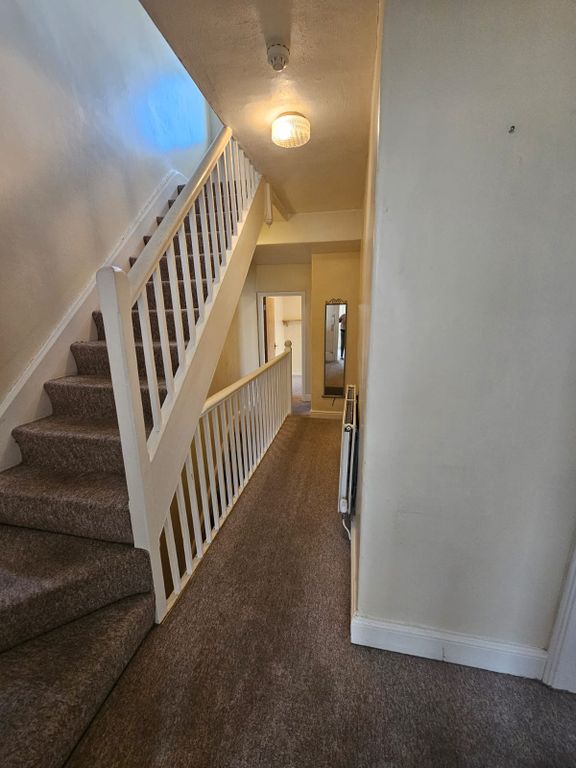 Additional image 6 of 3 bed flat to rentClifton Rd, Llandudno LL30