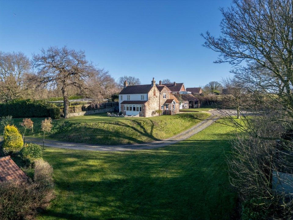 Property photo 1 of 24 Dji_0155