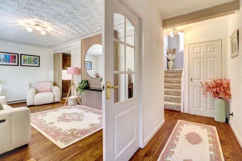 Property photo 2 of 24 Hall