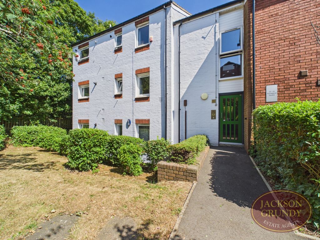 Property photo 1 of 8 Plantagent Square