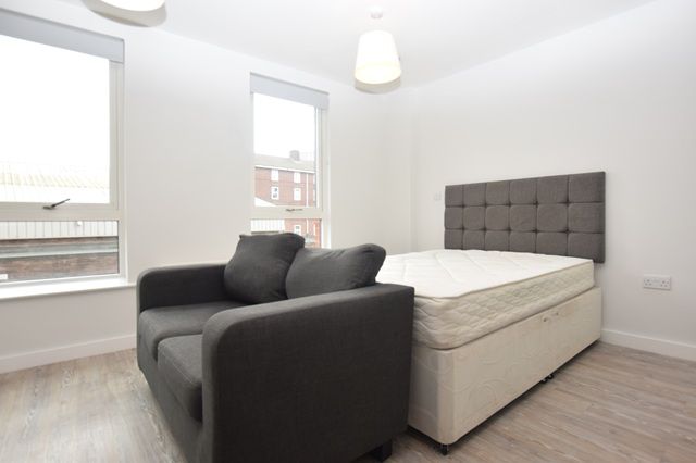 Property photo 3 of 6