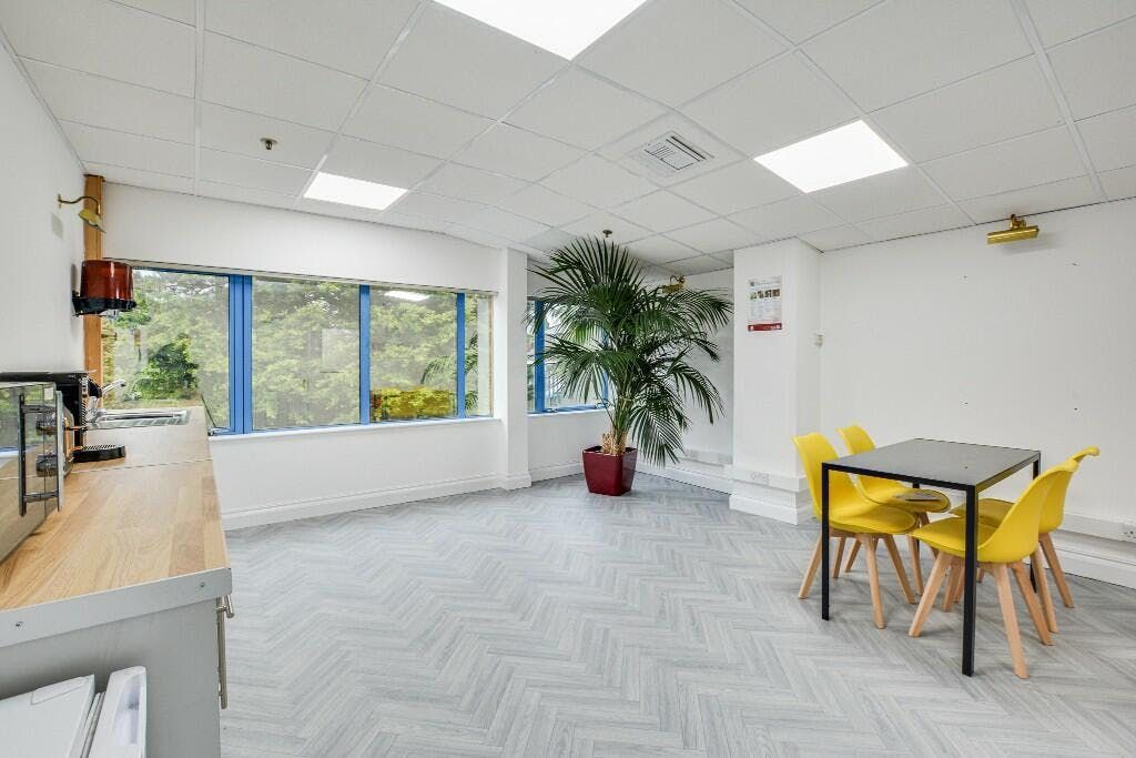 Property photo 3 of 21 Internal