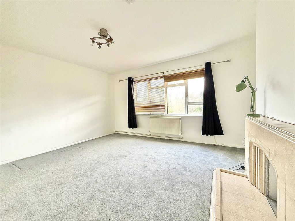 Property photo 2 of 9 Picture No. 07