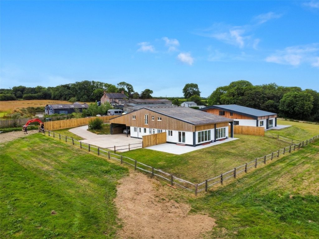 Property photo 1 of 25 Drone