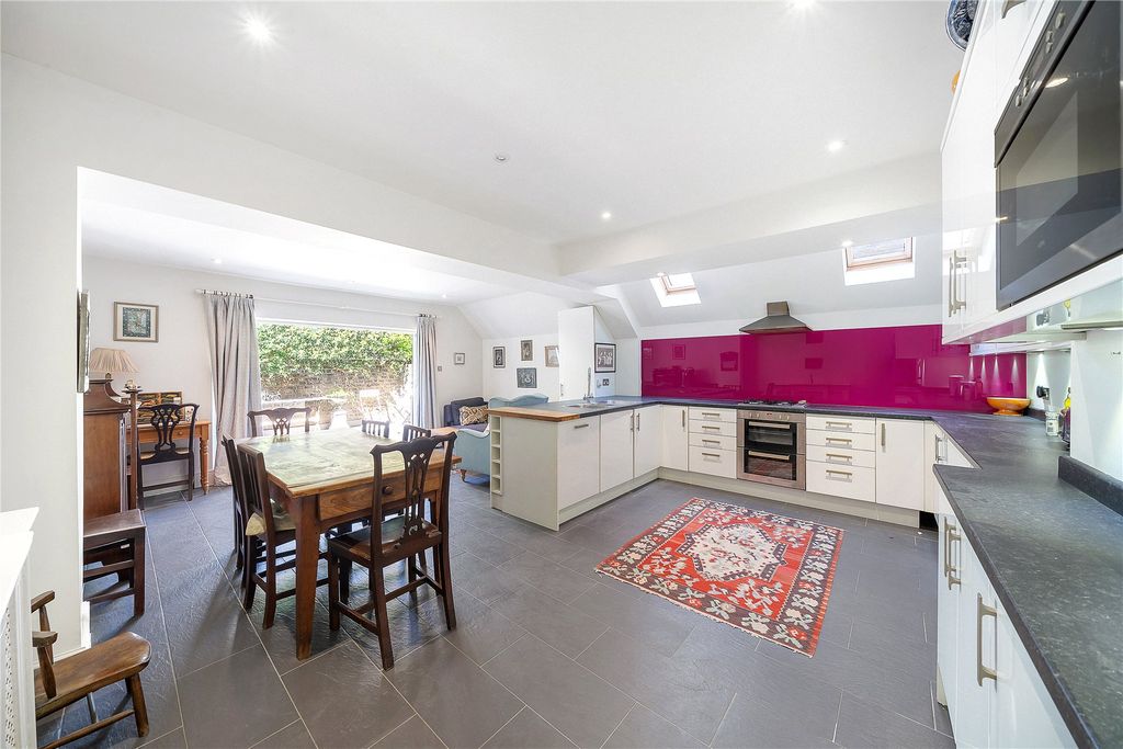 Property photo 3 of 9 Picture No. 08