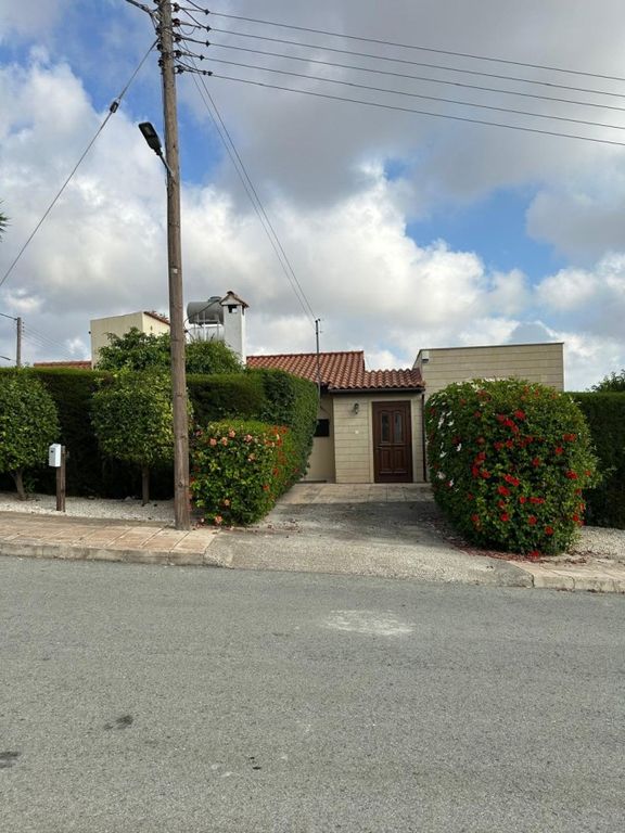 Property photo 1 of 26