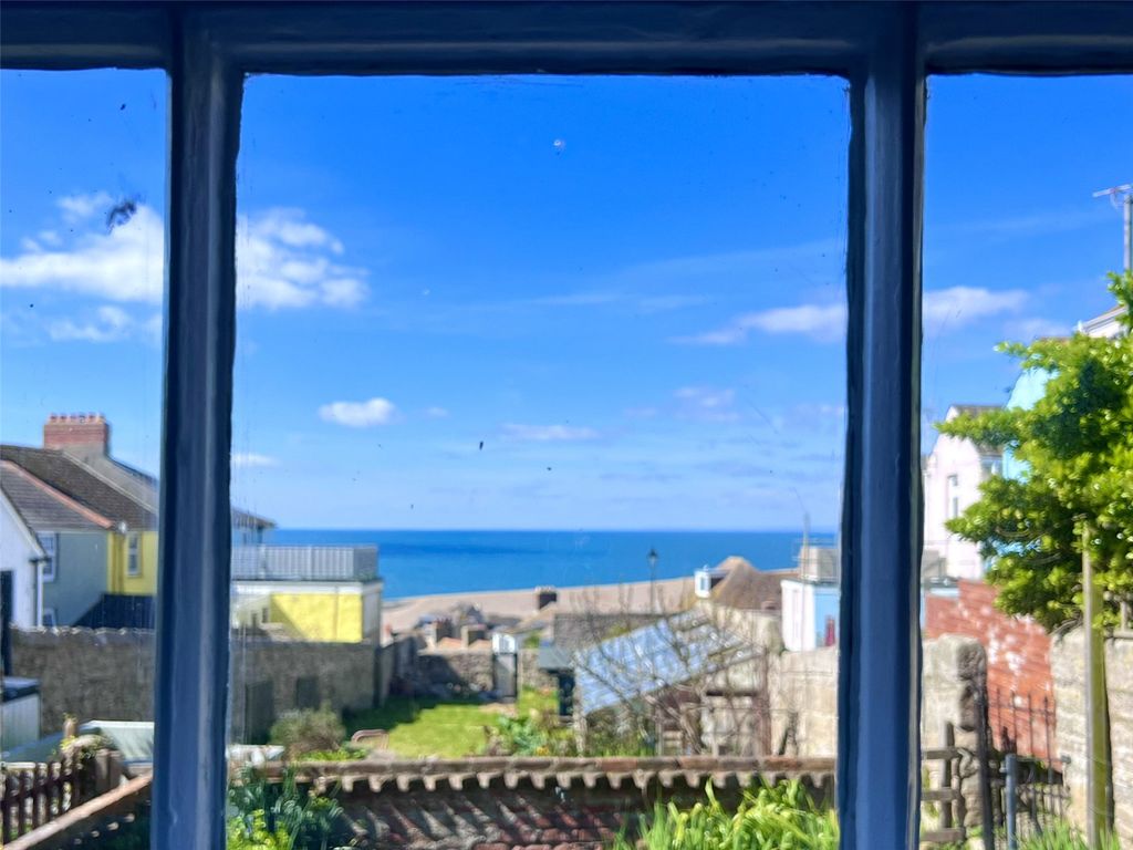 Additional image 8 of 5 bed terraced house for saleFortuneswell, Portland, Dorset DT5