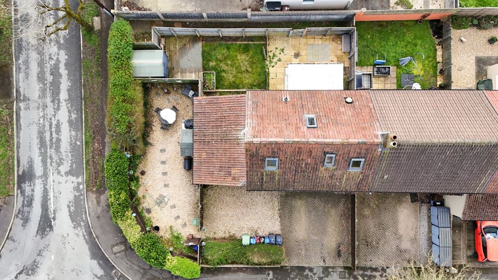 Property photo 2 of 24 1-69B1741888458-1424818-Jpg-1