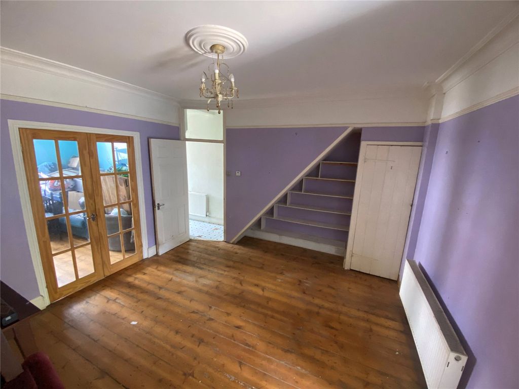 Property photo 2 of 11 Picture No. 09