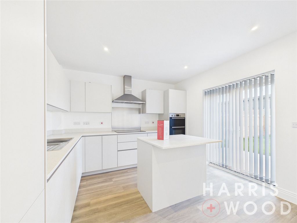 Property photo 2 of 21 Picture No. 10