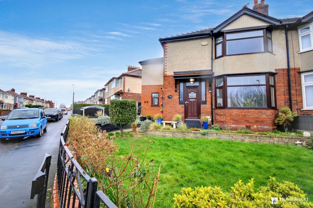 Property photo 1 of 20 Front