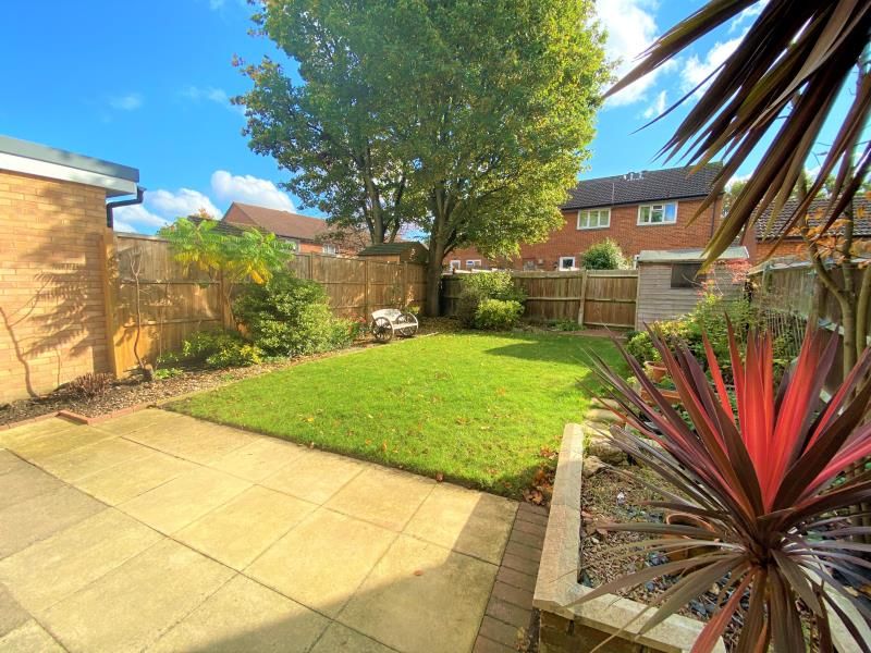 Property photo 2 of 8