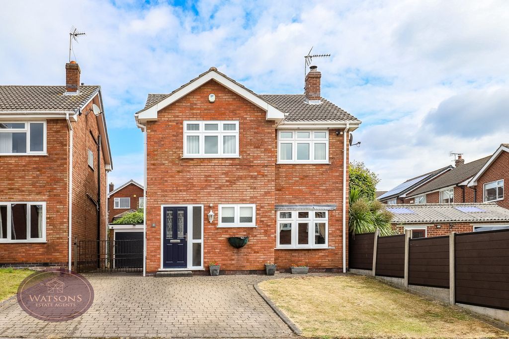 Property photo 1 of 30