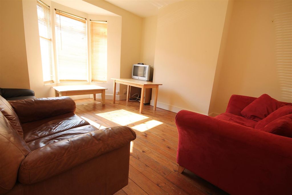 Property photo 1 of 10 2491.Jpg