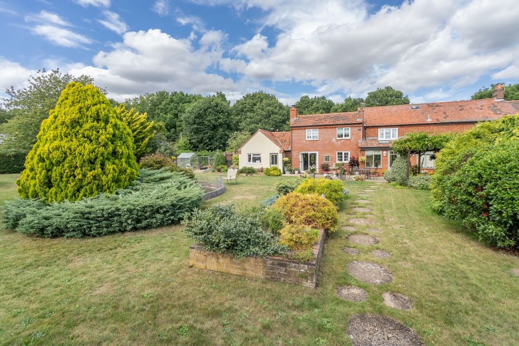 Property photo 3 of 30