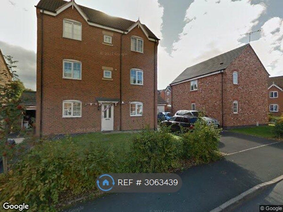 Property photo 1 of 3