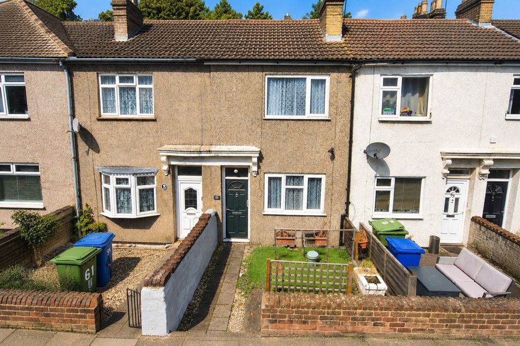 Property photo 1 of 15