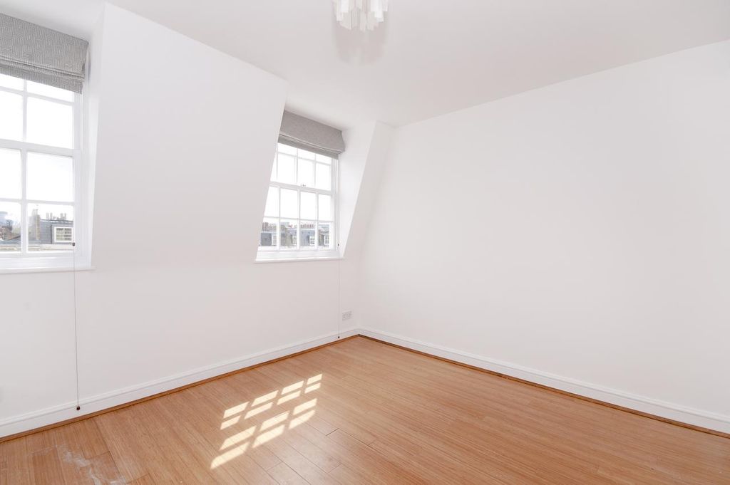 Property photo 3 of 6